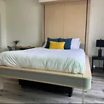 Heart Of Hollywood-Walk Of Fame 1Bd Studio With View -Free Parking, Balcony, Wifi, Rooftop, Gym, Upscale Amenities